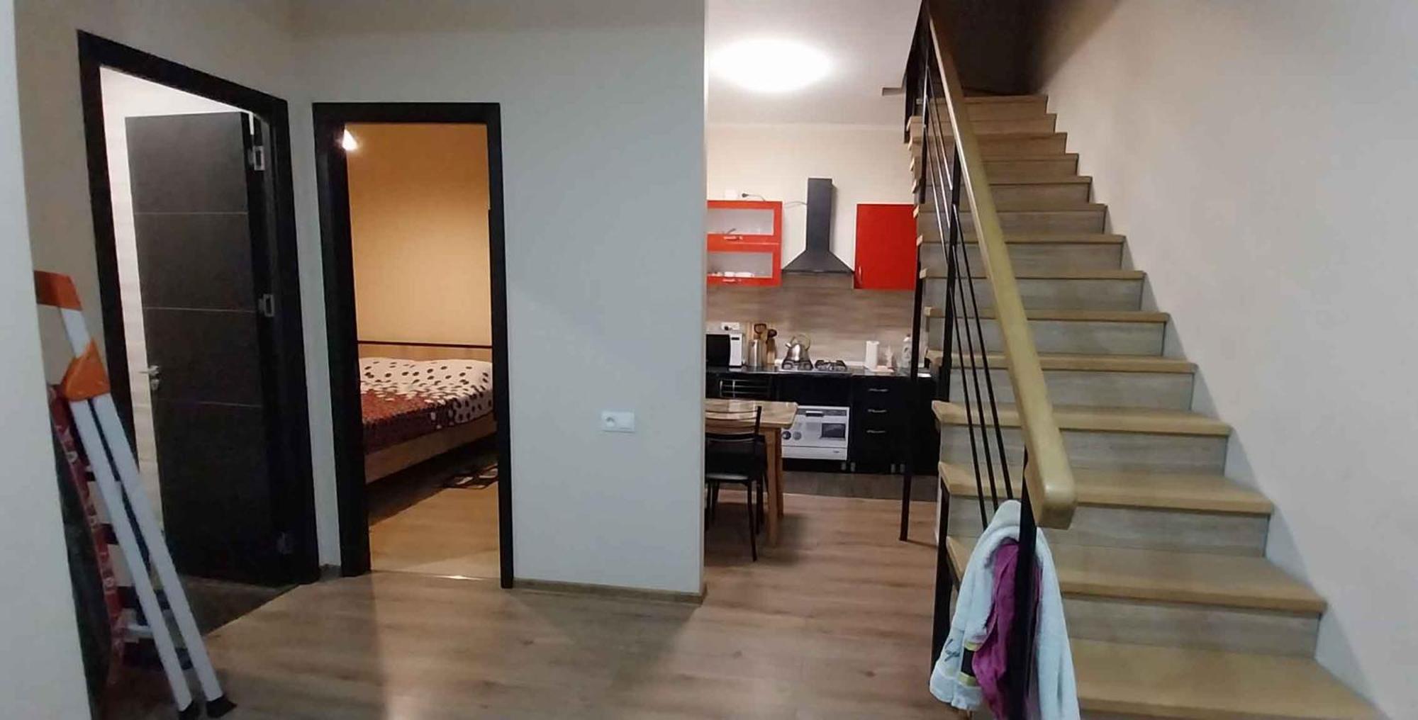 Full House Apartment Tbilisi ภายนอก รูปภาพ